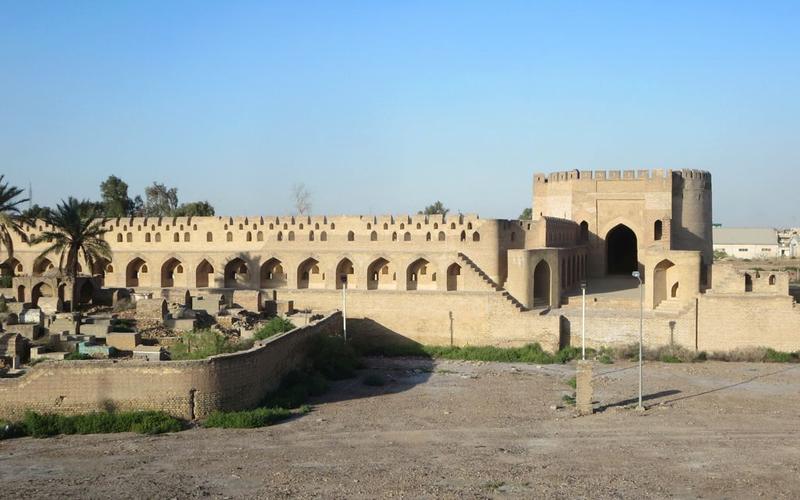 الباب الوسطاني 1